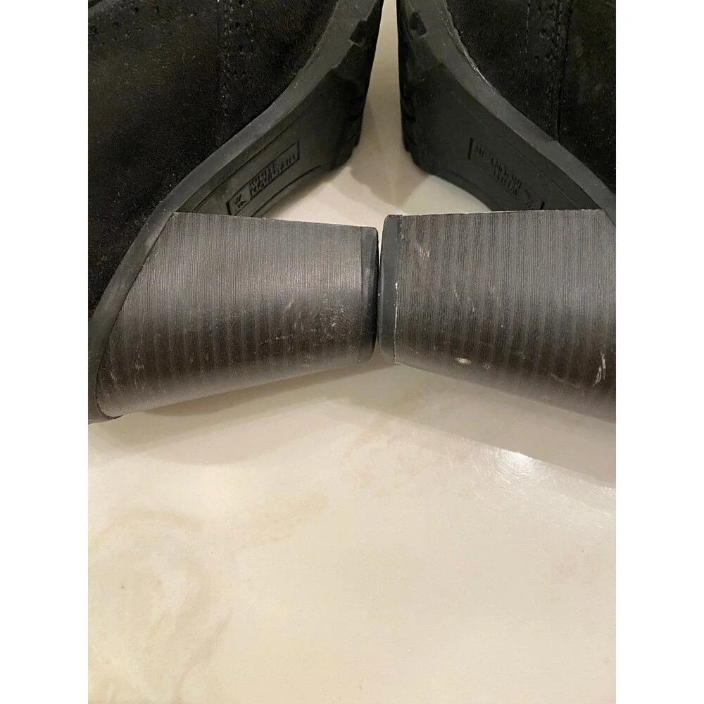 White Mountain Black Faux Suede Women’s‎ Size 10 M Bootie like Slip on Heels